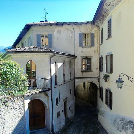 דירות San Bernardo  Il Granaio Di Palazzo Guicciardi מראה חיצוני תמונה