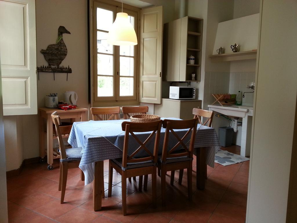 דירות San Bernardo  Il Granaio Di Palazzo Guicciardi חדר תמונה